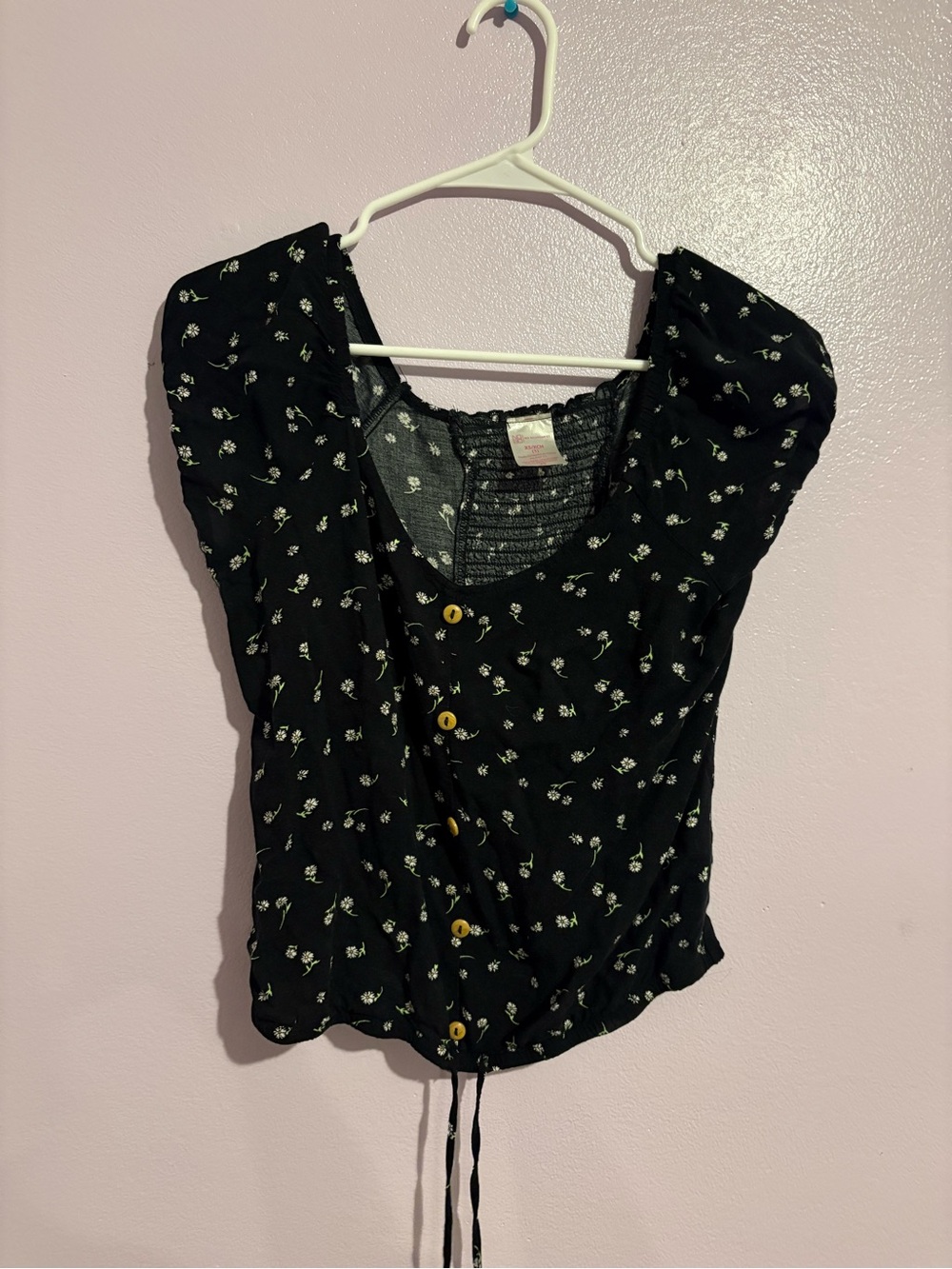 No Boundaries Black Floral Button-Front Blouse